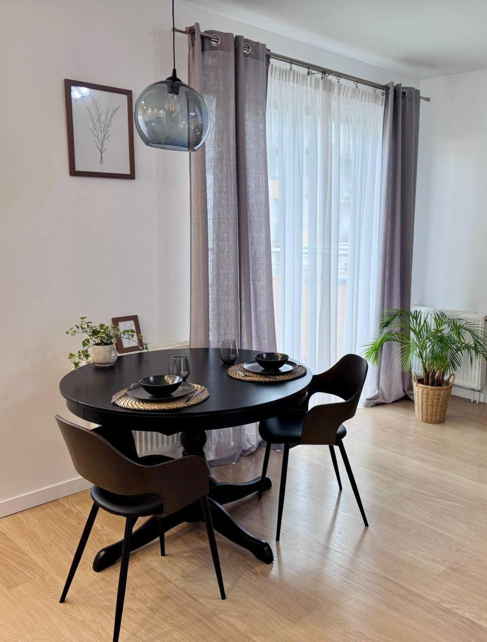 C- Home4U - Apartment With A City View Close To Aquapark, Parking In Secured Area Krakow Bagian luar foto